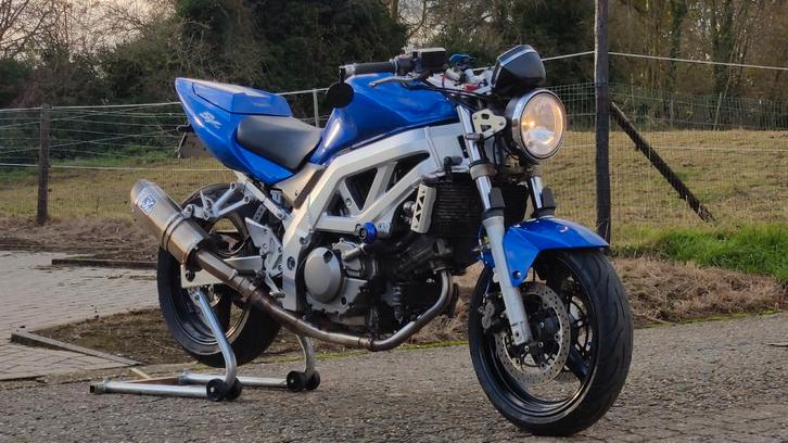 Suzuki SV650 A2, Motoren, Motoren | Suzuki, Particulier, Naked bike, 12 t/m 35 kW, 2 cilinders, Minimaal motorrijbewijs A2, Sportuitlaat