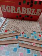 Vintage scrabble, Hobby en Vrije tijd, Gezelschapsspellen | Bordspellen, Ophalen of Verzenden, Zo goed als nieuw