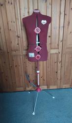 Mannequin de couture professionnel femme taille réglable, Hobby & Loisirs créatifs, Couture & Fournitures, Mannequin