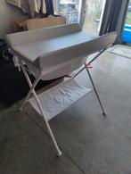 Table à langer avec baignoire pour bébé, Enfants & Bébés, Bains & Soins, Enlèvement, Comme neuf