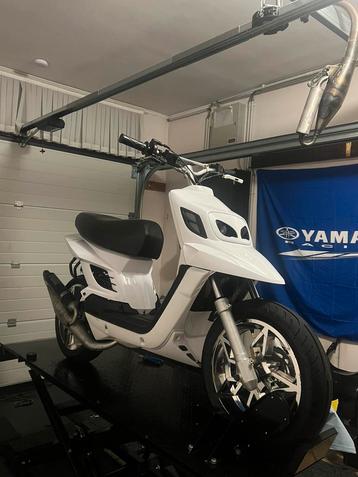 Yahama booster mbk beschikbaar voor biedingen