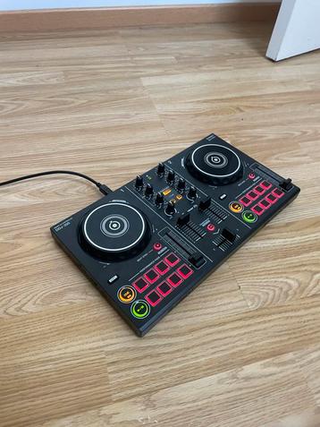 ‼️NIEUWSTAAT‼️ PIONEER DDJ-200 beschikbaar voor biedingen