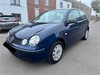 VW polo 1.2i benzine/2003/175.000 km/euro4/, Auto's, Voorwielaandrijving, Blauw, 1198 cc, Grijs