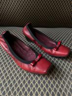 Chaussures femme en cuir rouge taille 39, Comme neuf, Escarpins, Rouge, Enlèvement ou Envoi