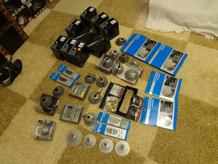 Dura Ace Ultegra Campa Sram cassette crankstel remmen zadel, Fietsen en Brommers, Overige Fietsen en Brommers, Nieuw, Ophalen of Verzenden