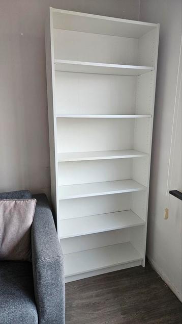 Boekenkast Ikea Billy beschikbaar voor biedingen