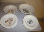 SPAGHETTI-MOSSELSERVIES, Ophalen, Zo goed als nieuw, Compleet servies
