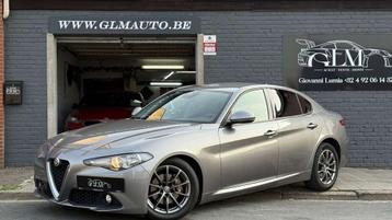 Alfa Romeo Giulia 2.2 JTDm Super*AUTOMATIQUE*GARANTIE 12 MOI, Autos, Argent ou Gris, Achat, 109 g/km, Noir