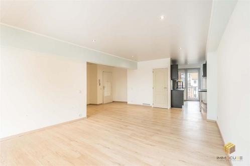 Appartement à vendre à Waremme, 2 chambres, Immo, Huizen en Appartementen te koop, Appartement, C