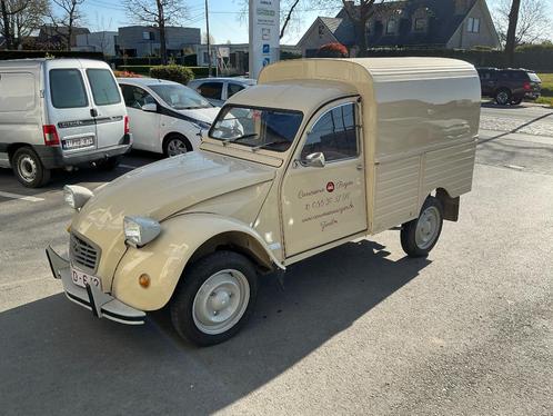 Volledig gerestaureerde Citroën AK400, Auto's, Oldtimers, Particulier, Trekhaak, Citroën, Benzine, Overige carrosserie, 2 deurs