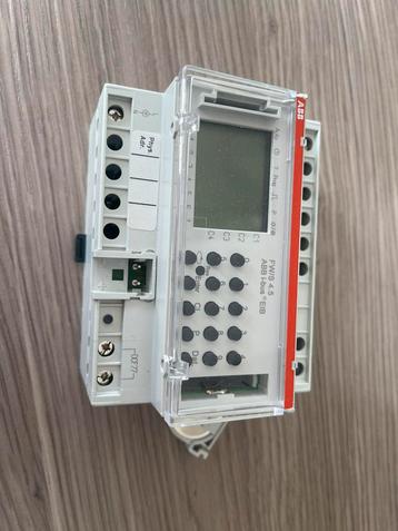 ABB KNX atoomklok ontvanger. FW/S 4.5 beschikbaar voor biedingen