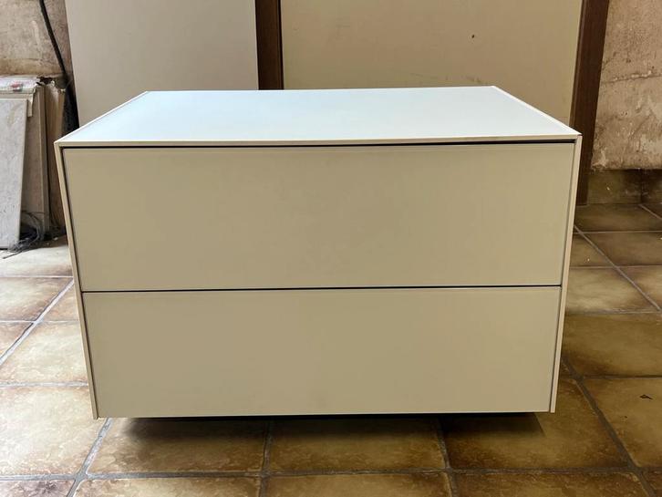 Kast van het merk Sonorous, Huis en Inrichting, Kasten | Ladekasten, Zo goed als nieuw, Glas, Ophalen of Verzenden