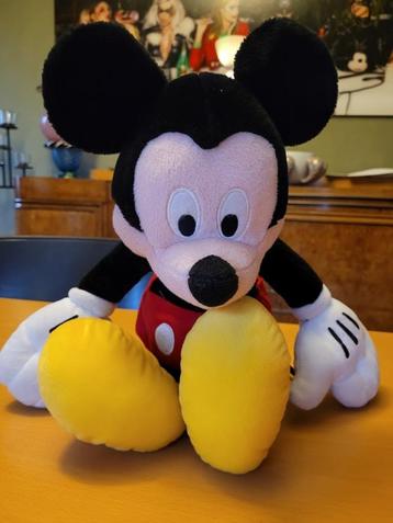 mickey mouse pop beschikbaar voor biedingen