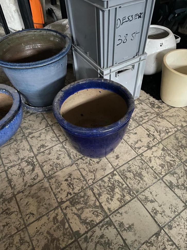 Grote donkerblauwe keramieken bloembak of plantenbak, Tuin en Terras, Bloempotten, Zo goed als nieuw, Aardewerk, Binnen, Balkon