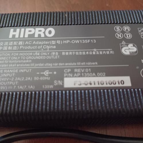 HIPRO HP-OW135F13 Adapter 19V 7.11A 135W, Computers en Software, Laptop-opladers, Zo goed als nieuw, Ophalen