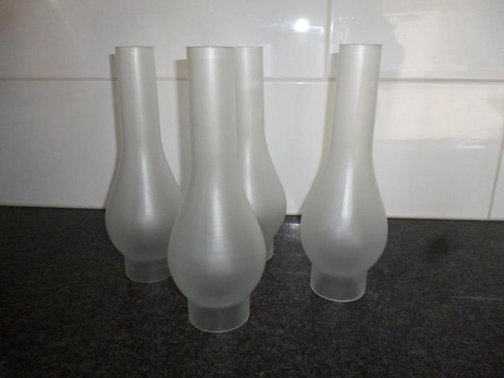 Abat-jour en verre pour lampe à huile verres à lampes, Maison & Meubles, Lampes | Abat-jour, Enlèvement ou Envoi