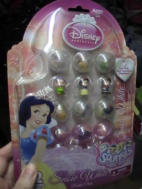 12 Squinkies Disney - Blanche Neige - NEUF - RARE !!!, Collections, Disney, Neuf, Statue ou Figurine, Blanche-Neige ou Belle au Bois Dormant