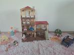 Sylvanian Families huis met extra uitbreidingen en 12 popjes, Kinderen en Baby's, Ophalen, Gebruikt