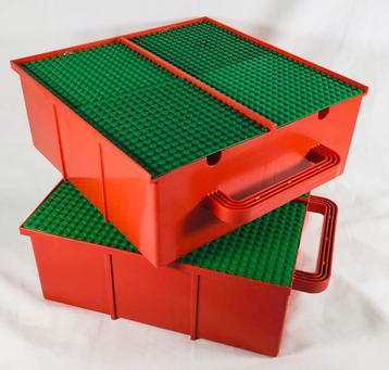 Lego 2 vintage opbergdozen boxen met handvat 80’s beschikbaar voor biedingen