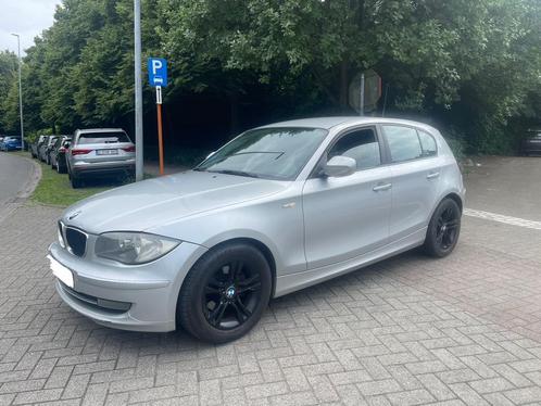 BMW 118d Automaat – 230.000 km – Goed rijdende wagen, Auto's, BMW, Bedrijf, Te koop, 1 Reeks, Diesel, Euro 5, Automaat, Ophalen