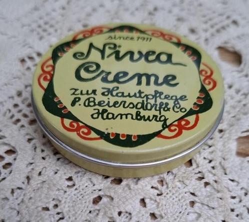 Replica mini blikje, van het eerste blikje Nivea uit 1911, Verzamelen, Blikken, Gebruikt, Overige, Overige merken, Ophalen of Verzenden