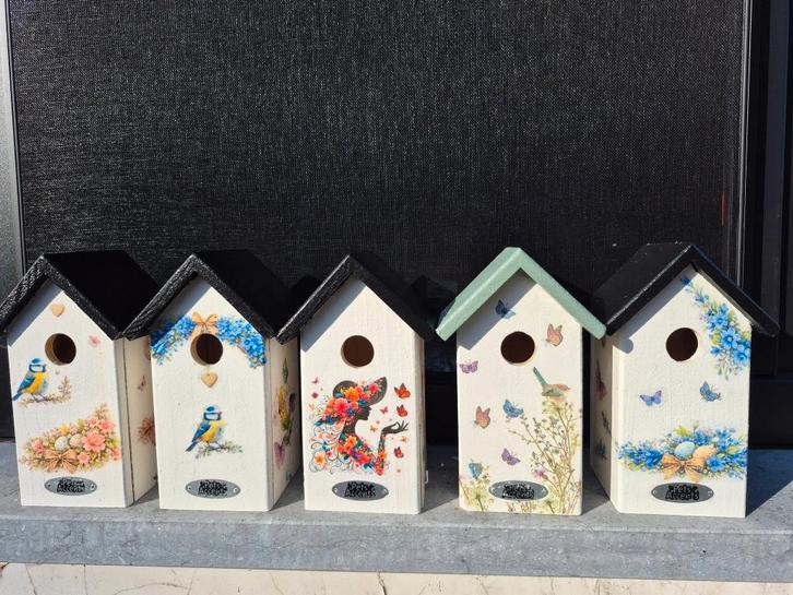 Vogelhuisje/nestkastje te koop – €15 per stuk, Tuin en Terras, Vogelhuisjes en Vogelbaden, Nieuw, Ophalen