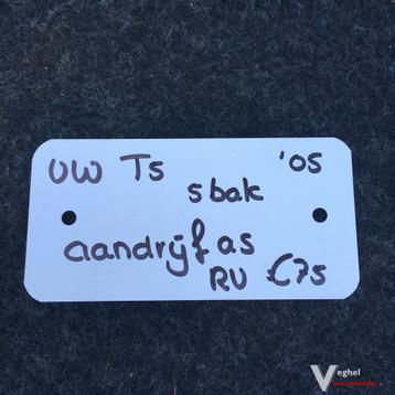 Vw Transporter T5 1.9 Diesel 5 versn. 2005 Aandrijfas Rechts beschikbaar voor biedingen