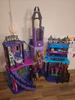 Monster high poppenhuis met 6 poppen, Kinderen en Baby's, Speelgoed | Poppenhuizen, Ophalen, Poppenhuis