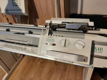 Breimachine Passap E6000 ( computergestuurd ) beschikbaar voor biedingen