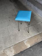 Ancien tabouret, Enlèvement ou Envoi, Comme neuf