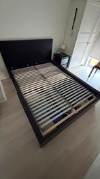 Bed + lattenbodem + matras + nachtkast & lamp 140x200, Huis en Inrichting, Ophalen, Zo goed als nieuw