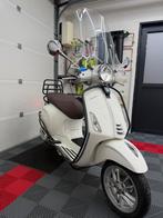 Vespa sprint / primavera A klasse, Fietsen en Brommers, Ophalen, Zo goed als nieuw, Vespa