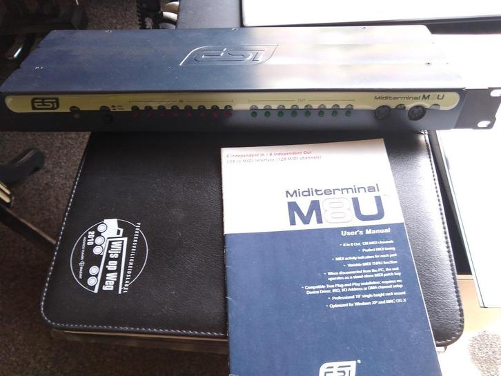 MIDI Interface ESI M8U, Muziek en Instrumenten, Midi-apparatuur, Zo goed als nieuw, Ophalen