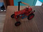 Tractor met doos,schaal 1/16, Ophalen of Verzenden, Zo goed als nieuw