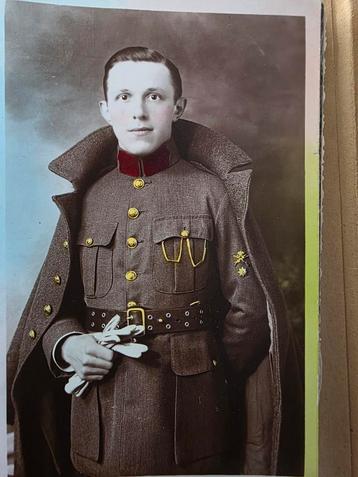 Foto's Belgische soldaat  beschikbaar voor biedingen