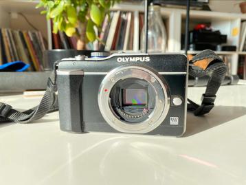 Olympus Pen PL1 boîtier nu  disponible aux enchères