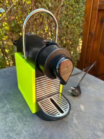 Nespresso met koffiecapsules beschikbaar voor biedingen