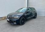 Volkswagen Tiguan R-Line 1.4 TSI 150ch DSG/toit pano/1er pro, Autos, Volkswagen, Cuir, Achat, 139 g/km, Euro 6