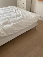 Bed, Huis en Inrichting, Slaapkamer | Bedden, 180 cm, Gebruikt, Wit, Hout