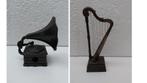 Aiguiseur miniatures : gramophone et harpe, Utilisé, Enlèvement ou Envoi, Puntenslijper minatuuur grammofoon harp