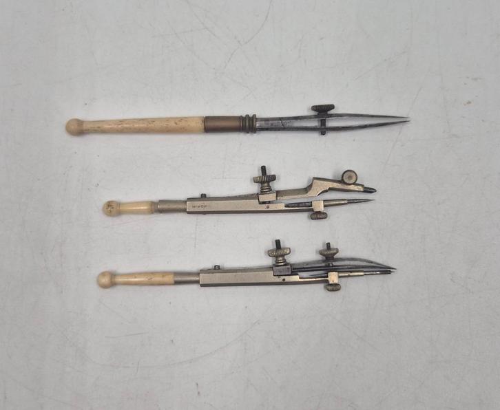 Lot de 3 Instruments de précision vintage, Antiquités & Art, Antiquités | Outils & Instruments, Enlèvement