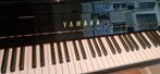 piano Yamaha C-109 in nieuwstaat, Piano, Hoogglans, Zo goed als nieuw, Zwart
