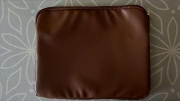 Hoes voor tablet/laptop 13" beschikbaar voor biedingen