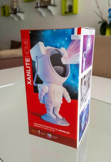 Xanlite nacht/sfeer lampje Astronaut (5W)  sterren + nebula disponible aux enchères