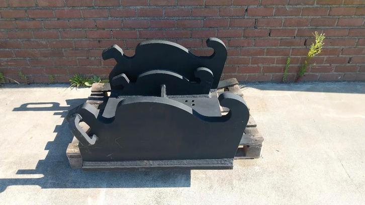 Verachtert CW45 / CW40 bracket Unused, Articles professionnels, Machines & Construction | Pièces