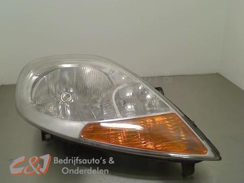 Koplamp rechts van een Renault Trafic, Auto-onderdelen, Verlichting, Renault, Gebruikt, 3 maanden garantie, Ophalen of Verzenden