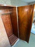 Kast, Enlèvement, Comme neuf