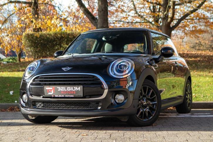 MINI Cooper - Slechts 18.000 km - Leer - LED - Dual Zone, Auto's, Mini, Bedrijf, Te koop, Cooper, ABS, Airbags, Airconditioning