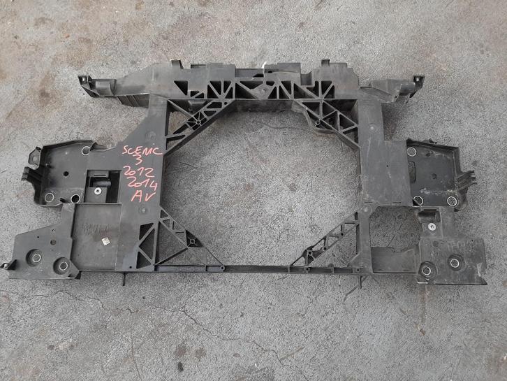 Façade radiateur RENAULT SCENIC 3 2012 2014 support masque, Autos : Pièces & Accessoires, Moteurs & Accessoires, Peugeot, Renault