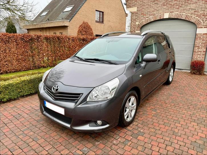 Toyota Verso 2.0D-4D Superbe état - Prête à immat, Autos, Toyota, Particulier, Verso, ABS, Caméra de recul, Airbags, Air conditionné